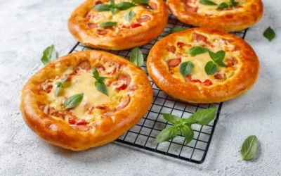 Bagel Pizza Recipe: A Quick and Delicious Snack Idea